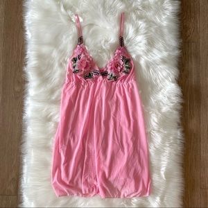 🌸NWOT Size M Pink Mesh 3D Lace Babydoll Nightgown